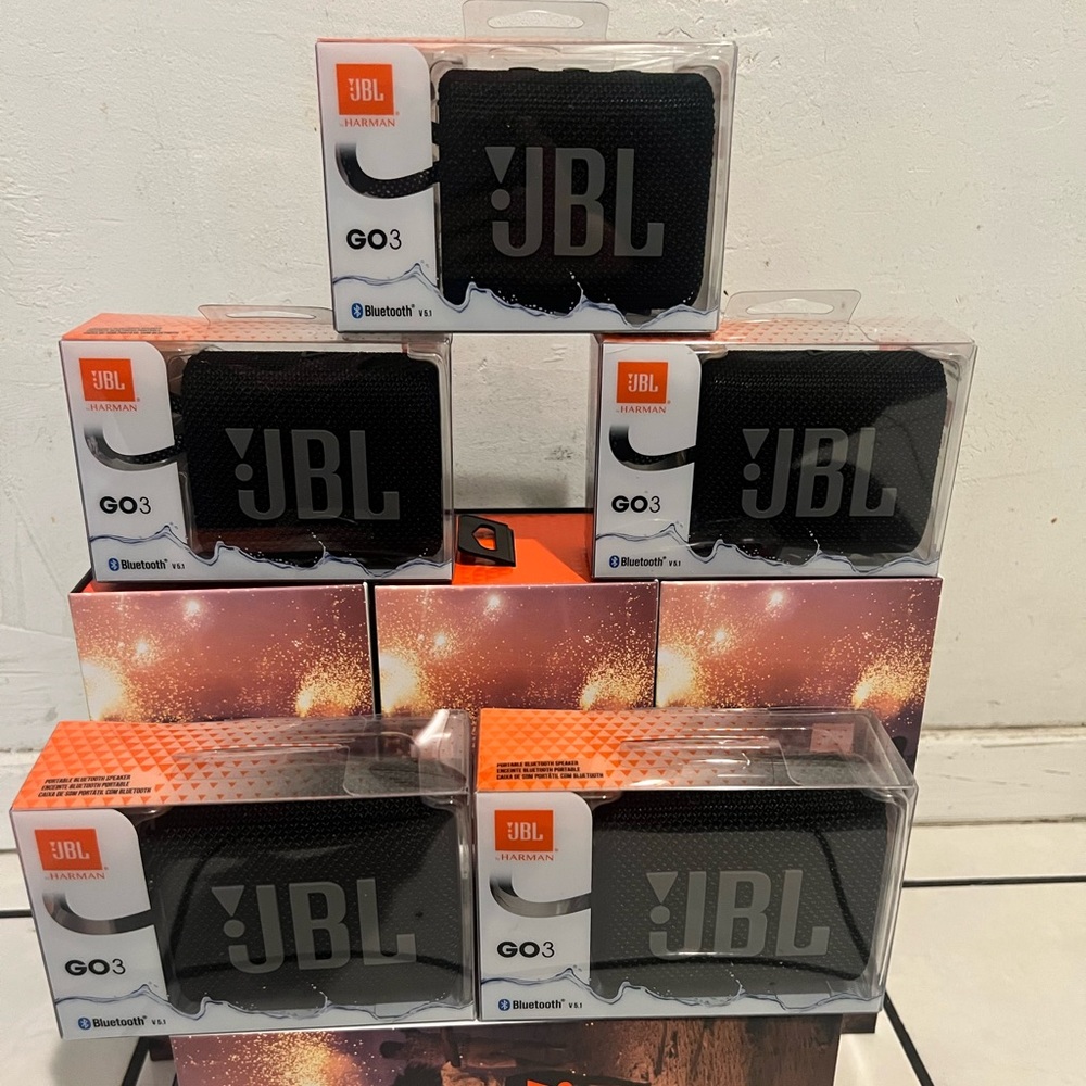 Go 3 Waterproof Bluetooth Speaker